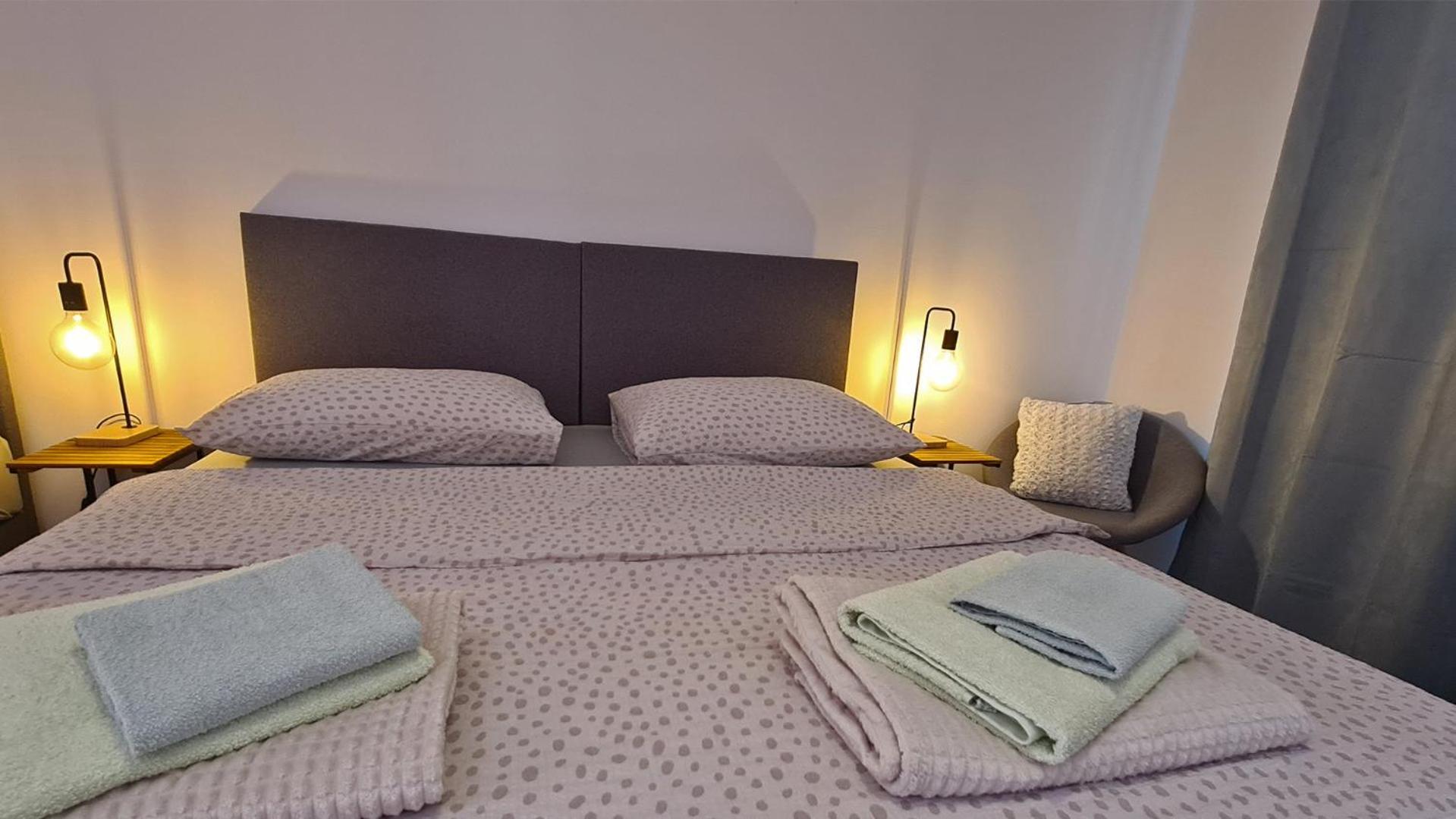 Brne Rooms Postojna Exterior foto