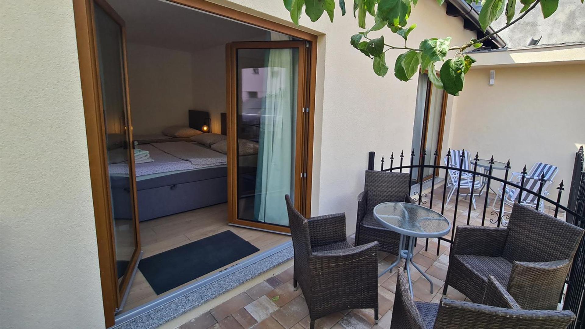 Brne Rooms Postojna Exterior foto