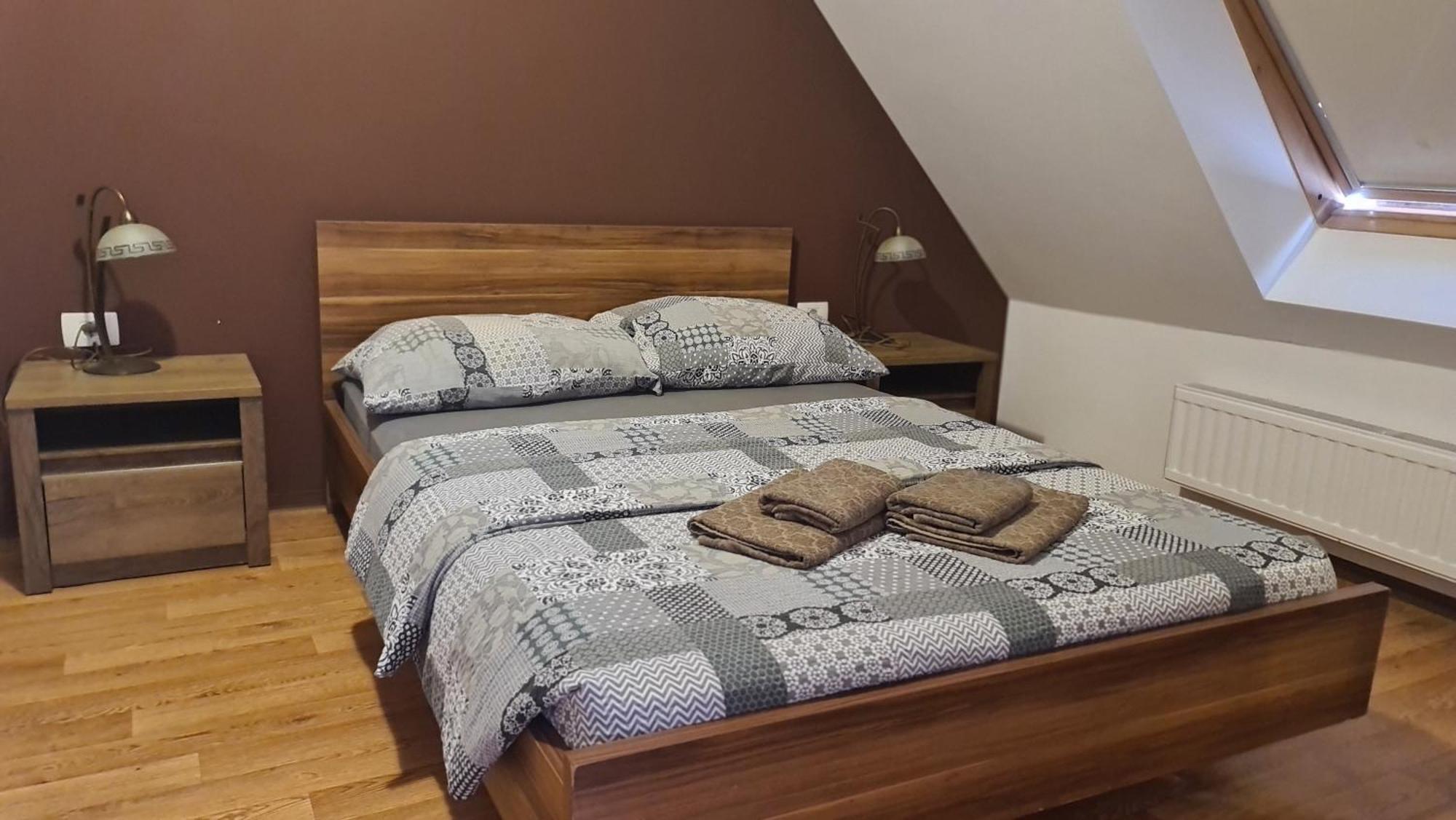 Brne Rooms Postojna Exterior foto